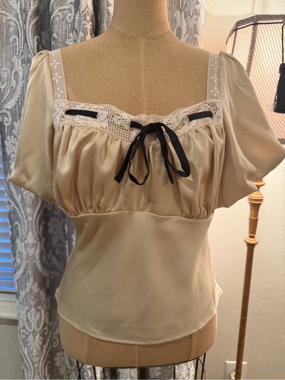 Le Lis Blouse Large Cream w/ Lace & Ribbon Coquette Balletcore Cottagecore